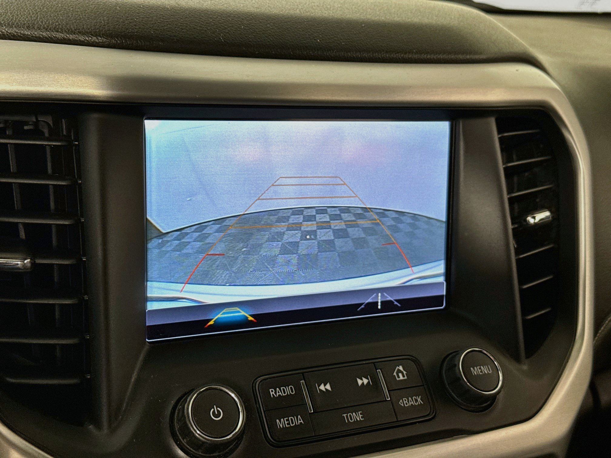 Used 2019 GMC Acadia SLE AWD/4WD image 16