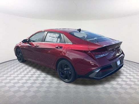 New 2026 Hyundai Elantra SEL Sport image 7