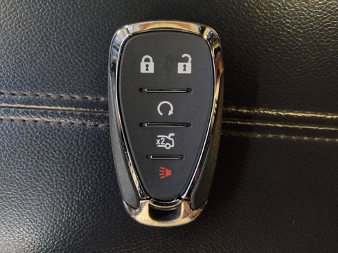 Used 2023 Chevrolet Malibu LT FWD image 32