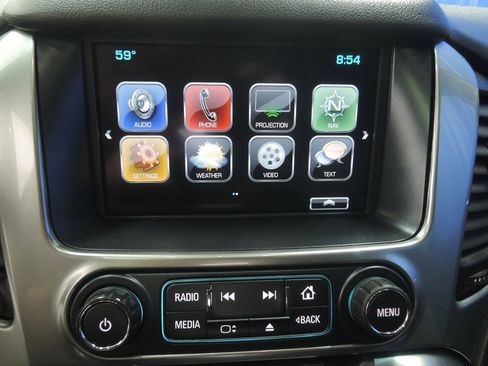 Used 2018 Chevrolet Tahoe LT image 19