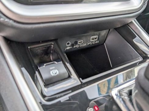 Used 2024 Subaru Legacy Premium image 30