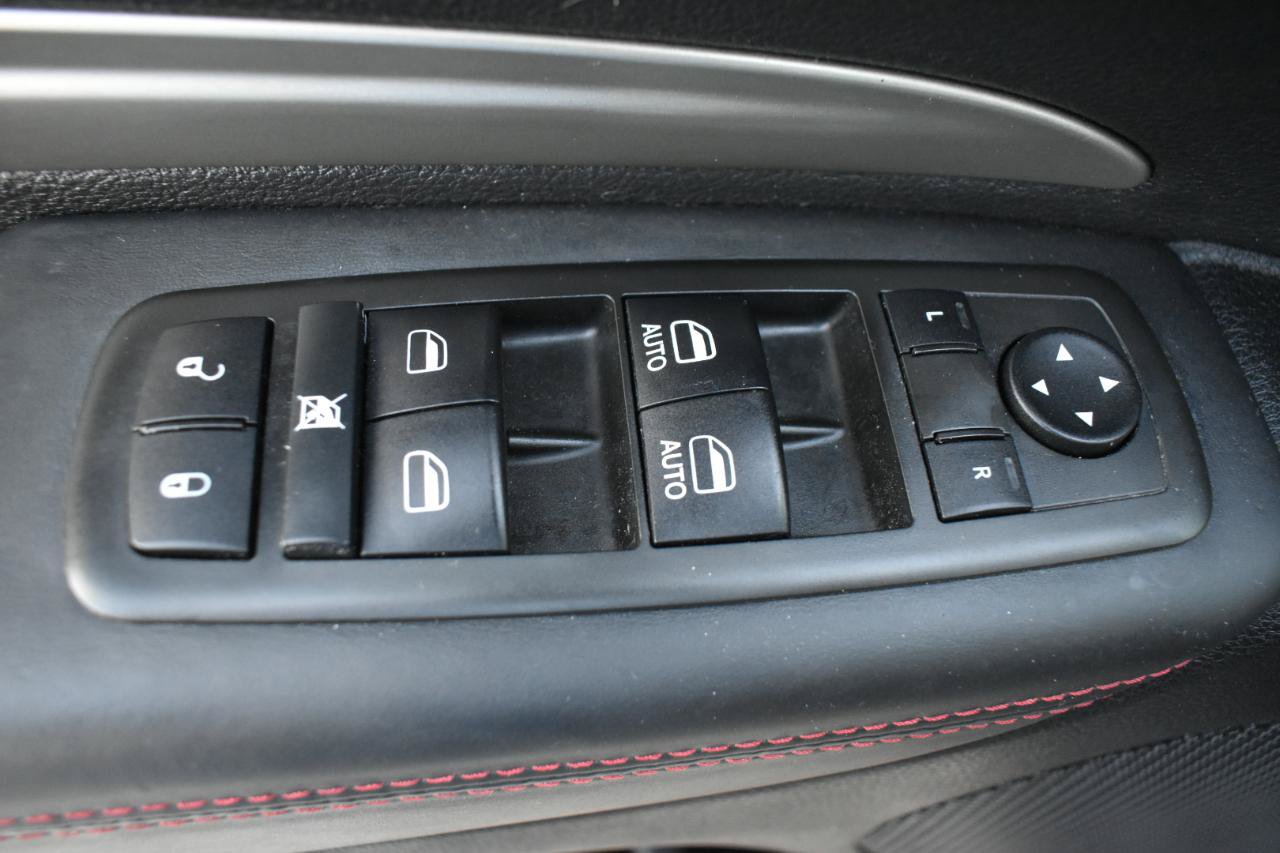 Used 2014 Dodge Durango R/T w/ Premium Nappa Leather Group RWD image 43
