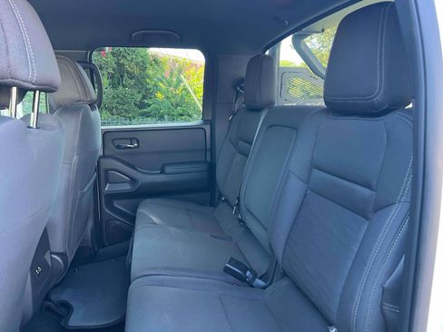 Used 2023 Nissan Frontier SV w/ Midnight Edition Package AWD/4WD image 26