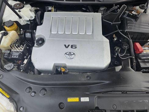 Used 2011 Toyota Avalon Limited image 50