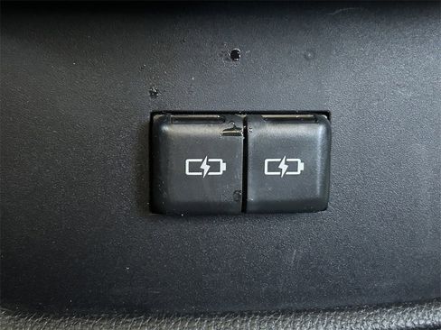 Certified 2024 Toyota Highlander LE image 19