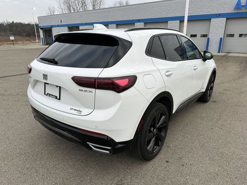 Used 2025 Buick Envision Sport Touring AWD/4WD image 9