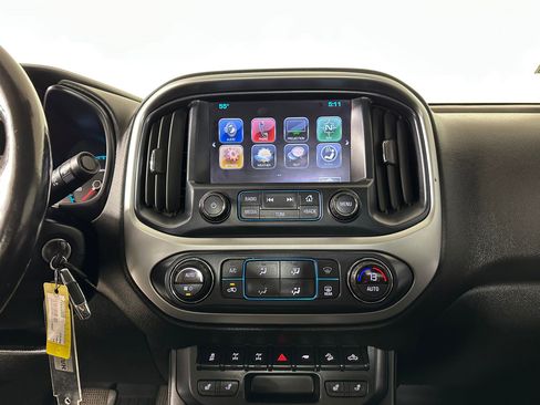 Used 2018 Chevrolet Colorado ZR2 image 26