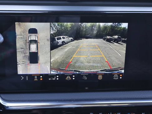 New 2026 GMC Sierra 3500 Denali w/ Denali Reserve Package AWD/4WD image 18