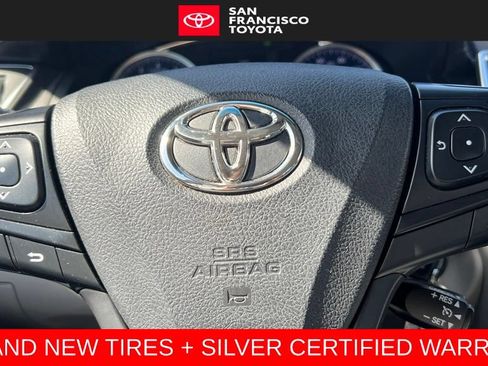 Certified 2017 Toyota Camry LE FWD image 28