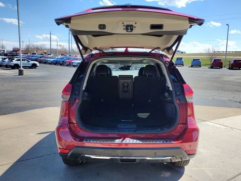 Used 2019 Nissan Rogue SL w/ Premium Package image 19