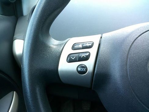 Used 2006 Scion xA FWD image 12