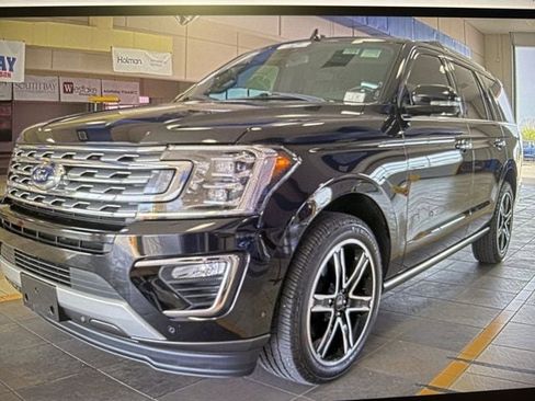 Used 2020 Ford Expedition Limited w/ Special Edition Package image 2