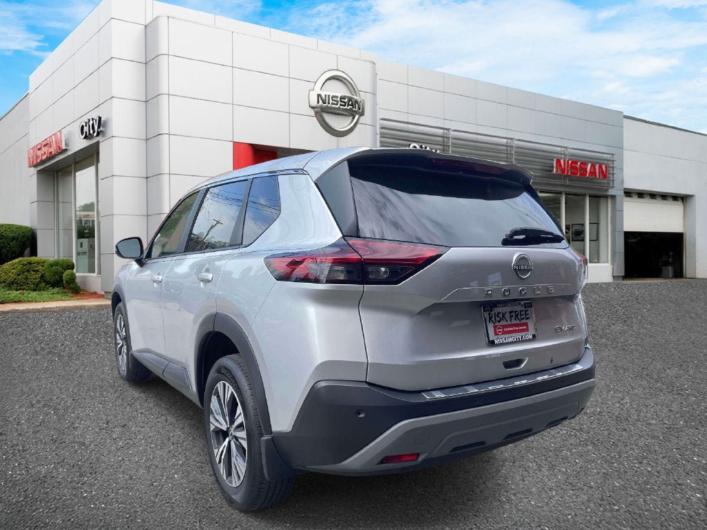 Used 2023 Nissan Rogue SV AWD/4WD image 8