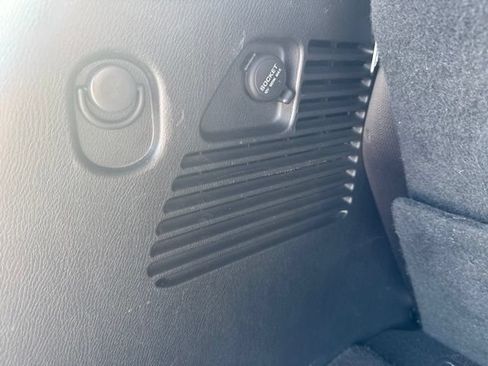 Used 2019 Nissan Armada SL w/ Premium Package AWD/4WD image 46