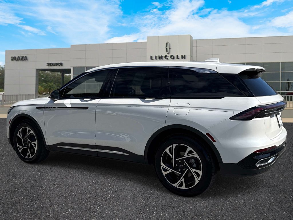 New 2026 Lincoln Nautilus Premier w/ Equipment Group 102A AWD/4WD image 5