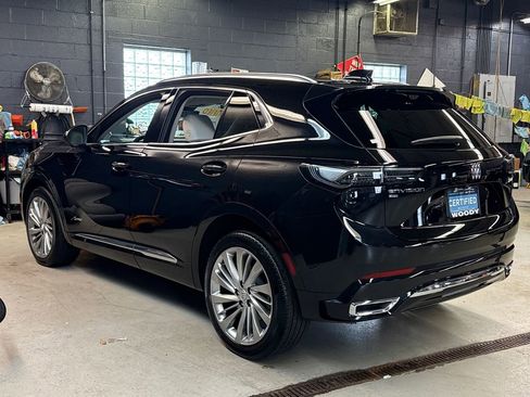 Certified 2025 Buick Envision Avenir AWD/4WD image 7