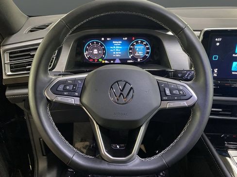 Used 2024 Volkswagen Atlas Cross Sport SE w/ Black Wheel Package image 16