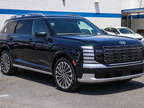 New 2026 Hyundai Palisade Calligraphy AWD/4WD image 3