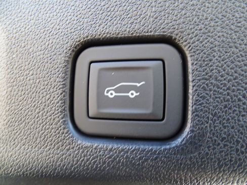 New 2025 Buick Enclave Preferred w/ LPO, Floor Liner Package image 23