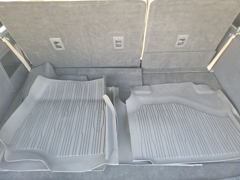Used 2024 Ford Expedition Max XLT AWD/4WD image 18