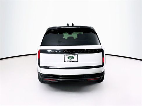 New 2025 Land Rover Range Rover Long Wheelbase SE image 6