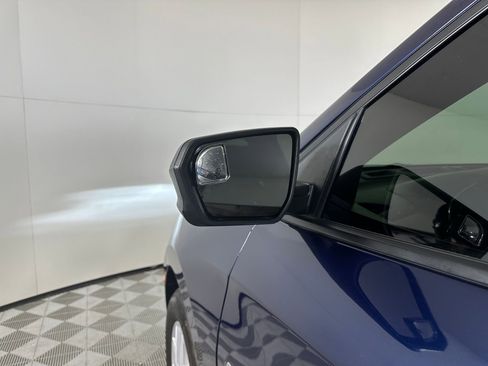 Used 2023 Chevrolet Equinox LS w/ LS Convenience Package image 21