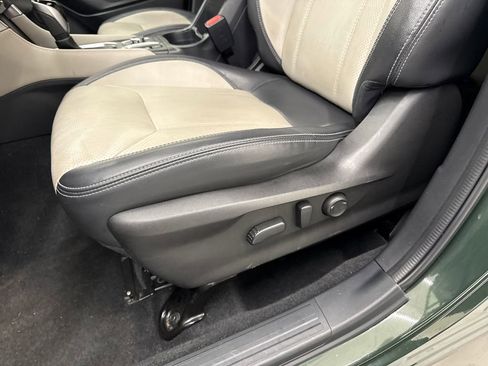 Certified 2022 Subaru Forester Limited AWD/4WD image 12