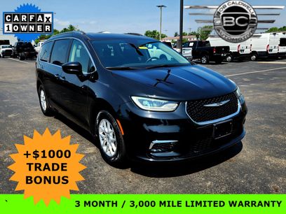 Used 2021 Chrysler Pacifica Touring-L