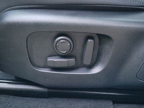 Used 2025 Land Rover Range Rover Velar Dynamic SE image 30