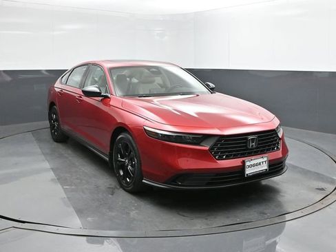 New 2025 Honda Accord SE image 22