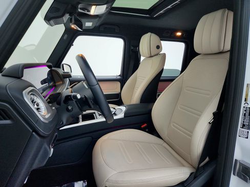 Certified 2024 Mercedes-Benz G 550 image 17