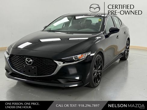 Used 2025 MAZDA MAZDA3 s FWD image 1