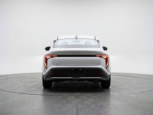 Used 2025 Kia K4 LXS image 7