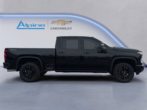 New 2026 Chevrolet Silverado 2500 LTZ w/ LTZ Plus Package AWD/4WD image 6