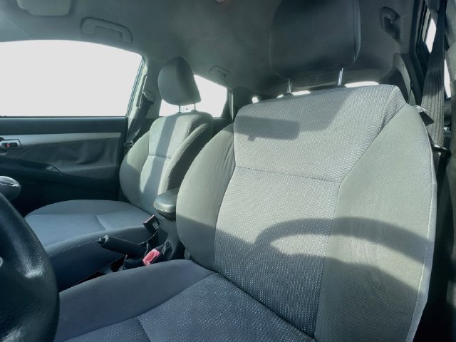 Used 2010 Toyota Matrix FWD image 16