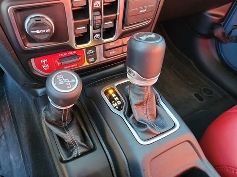 Used 2024 Jeep Wrangler Unlimited Rubicon 392 image 23