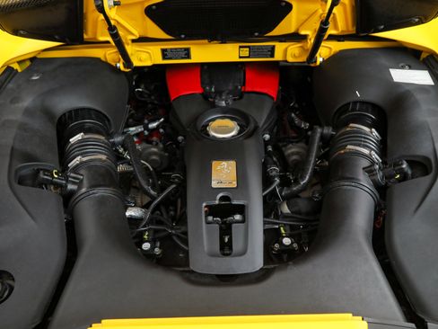 Certified 2022 Ferrari F8 Tributo image 50