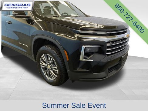 Used 2024 Chevrolet Traverse LT w/ Trailering Package AWD/4WD image 46