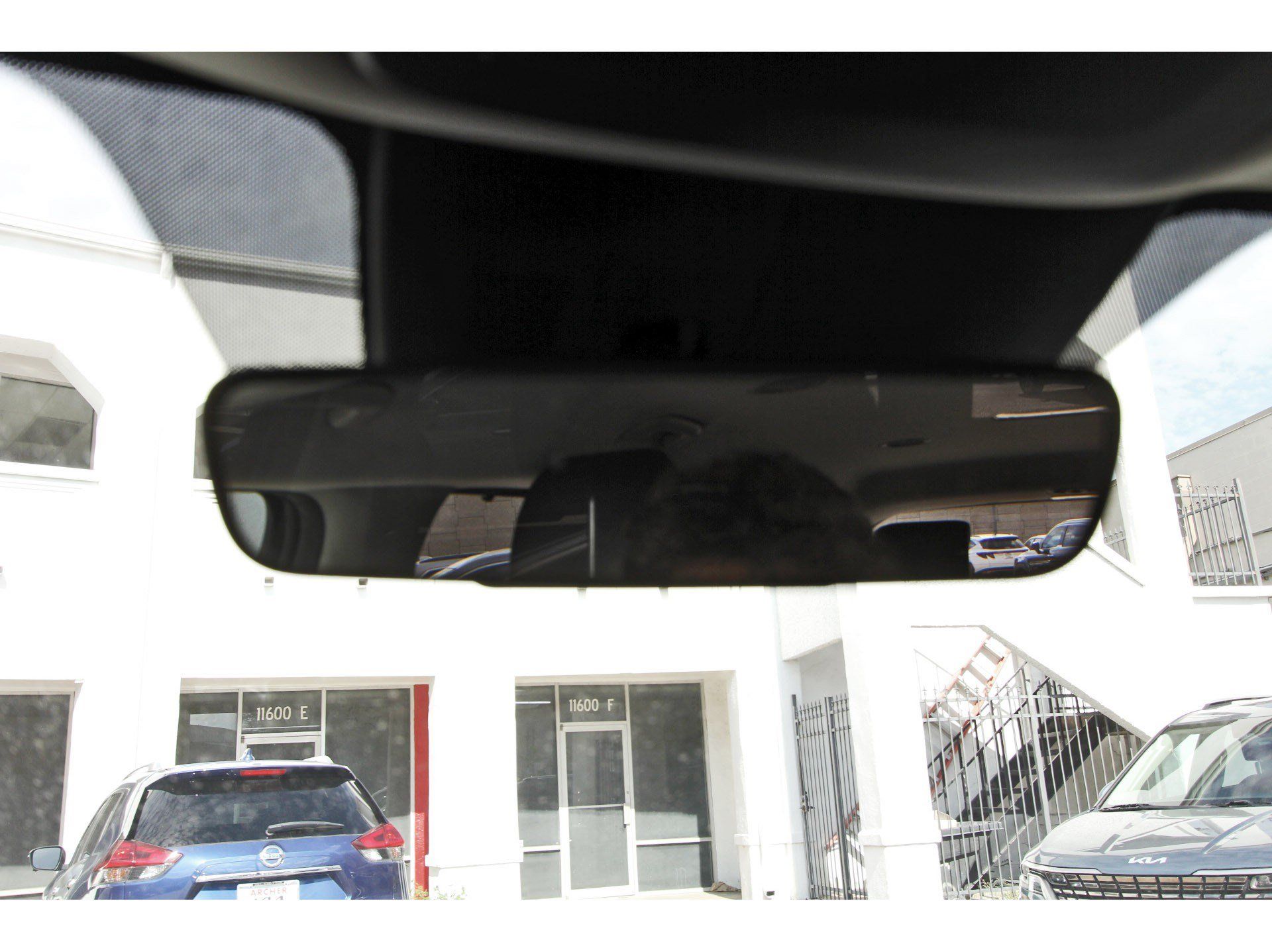 Certified 2022 Kia Carnival SX FWD image 27