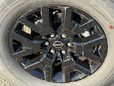 New 2026 Nissan Frontier SV AWD/4WD image 9