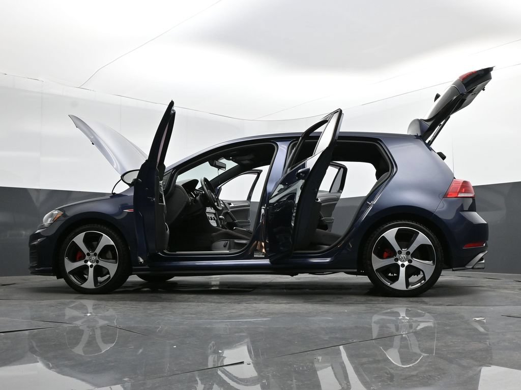 Used 2018 Volkswagen GTI S FWD image 32