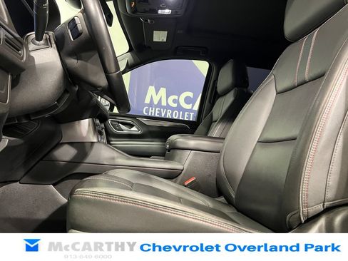 Used 2022 Chevrolet Suburban RST AWD/4WD image 28
