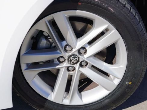 Used 2022 Toyota Corolla SE image 10