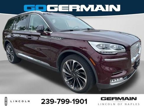Used 2022 Lincoln Aviator Reserve AWD/4WD image 9