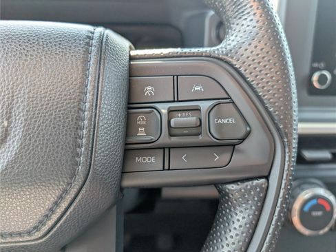 Used 2024 Toyota Tacoma SR AWD/4WD image 23