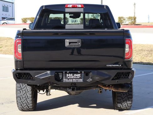 Used 2017 GMC Sierra 1500 Denali w/ Denali Ultimate Package image 8