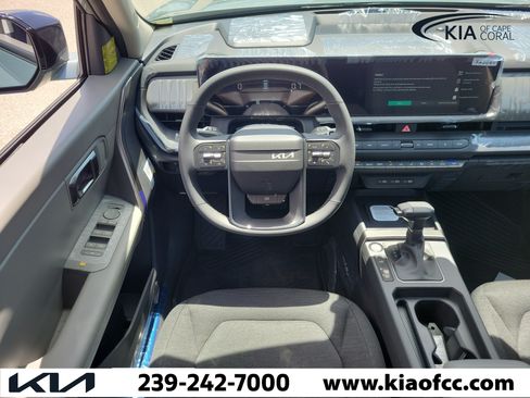 New 2027 Kia Seltos S FWD image 15