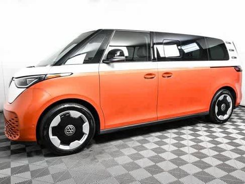 New 2025 Volkswagen ID. Buzz Pro S Plus image 3