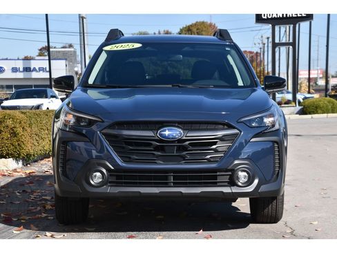 Certified 2025 Subaru Outback Premium image 9