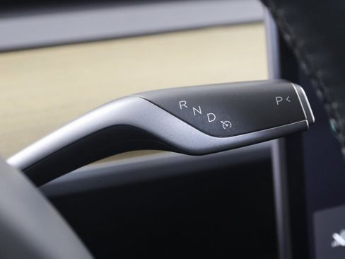 Used 2021 Tesla Model Y Long Range image 7